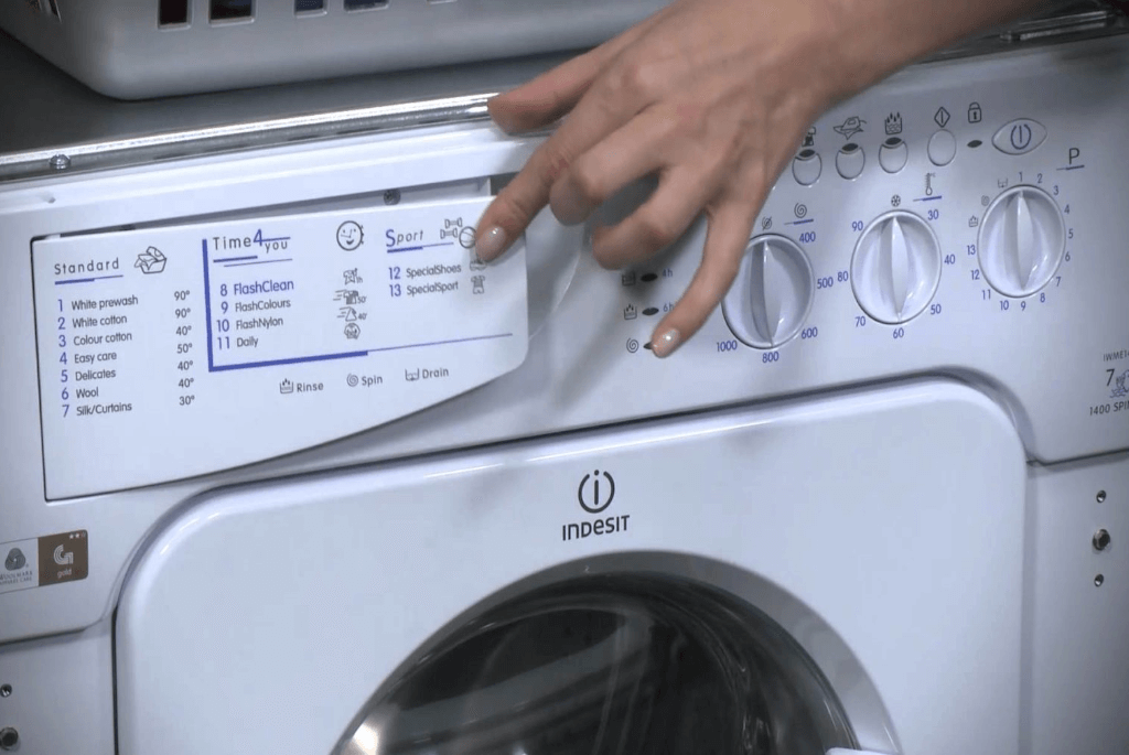 Не работает управление стиральной машины Liberton